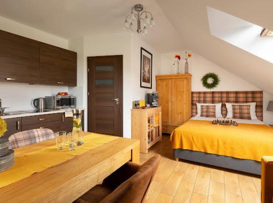 Apartamenty U Harrego I Przy Stawie Spa Z Klimatyzacja, Balia, Sauna, Ogrodem I Parkingiem クドヴァ・ズドゥルイ エクステリア 写真